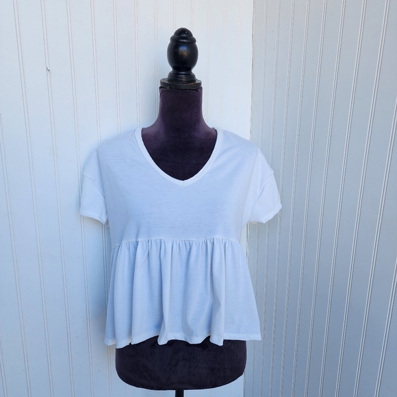 Olivia Rae Tops - Olivia Rae Baby Doll Shirt Womens White Crop Top Drop Ruffle Hem BOHO sz S